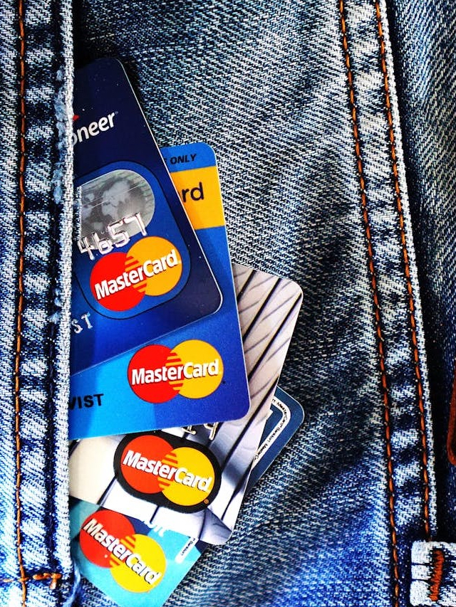 15 Best Credit Cards for Airline Miles: Fly Anywhere, Anytime